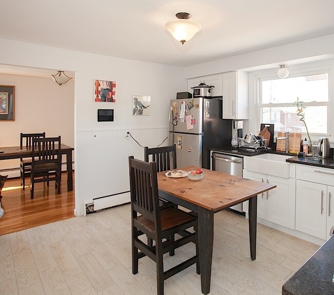 Photo - 22 Murdock St Unit 2