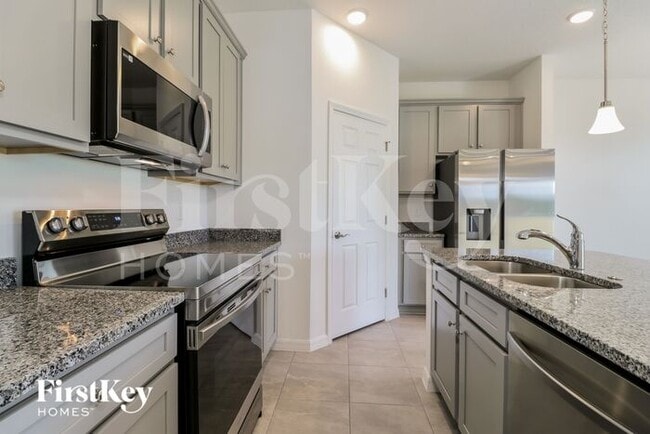 Photo - 230 Windsor Reserve Dr