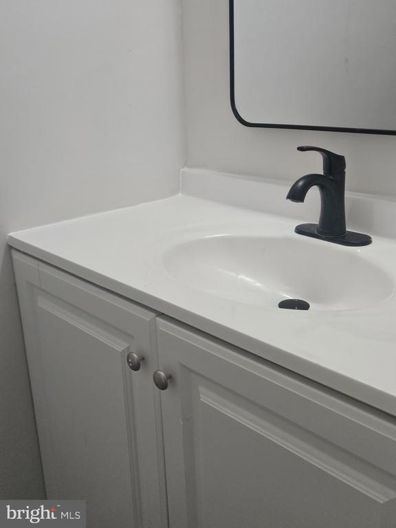 Photo - 1716 Julie Ct