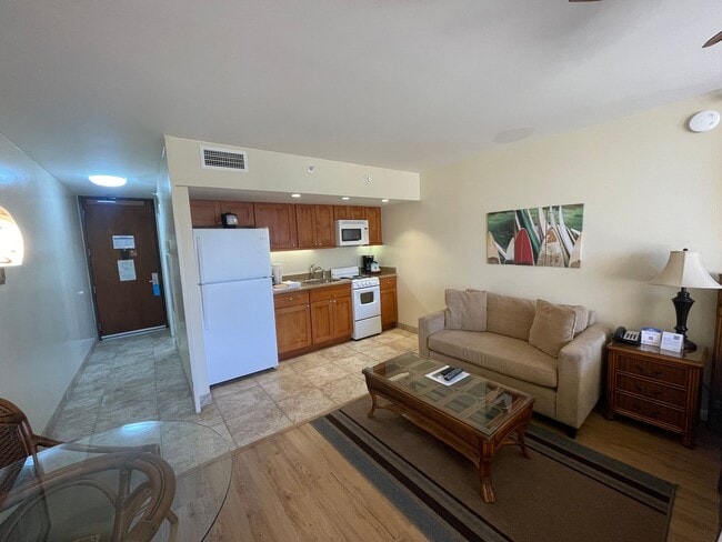 Photo - Royal Kahana Studio Apartment Unit 1018