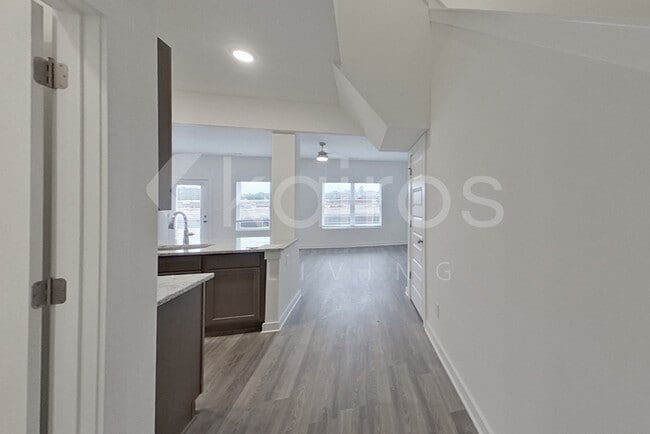 Photo - 6131 Taramore Ln NW