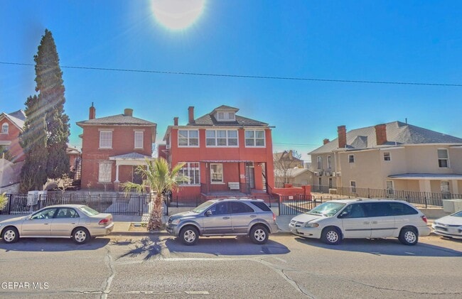 Building Photo - 1114 E Rio Grande Ave Unit 3 Rental