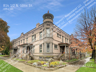 Check out this Vintage Apartments in Histo... - Check out this Vintage Apartments in Histo...