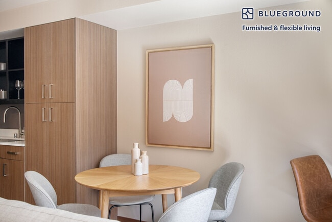 Photo - 1525 Harvard Ave Unit FL6-ID621