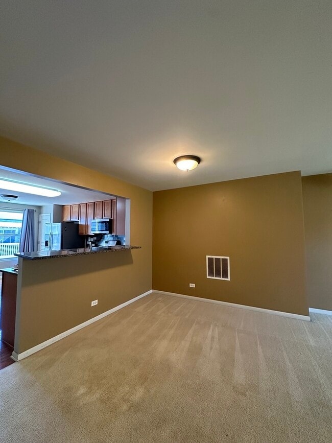 Photo - 2462 Emily Ln