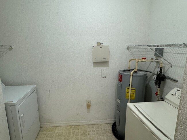 Photo - 1 bed 1 bath condo in metrowest