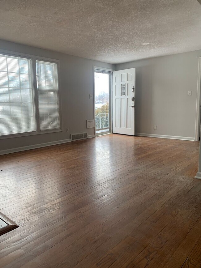 Photo - Your Next Home Awaits: 4BR/2BA in Desirable Prairie Village Location!