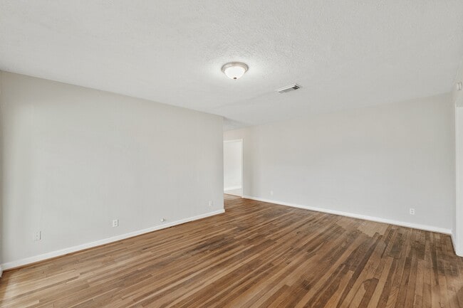 Photo - 1130 17th Ave N