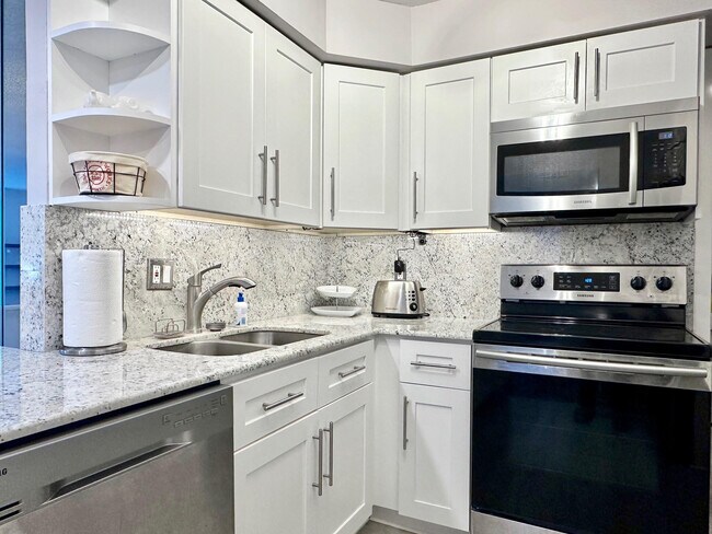 Photo - 5301 NW 2nd Ave Unit 408