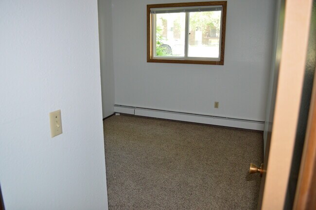 Photo - 1510 11th Ave NE Unit 2 Bedroom s