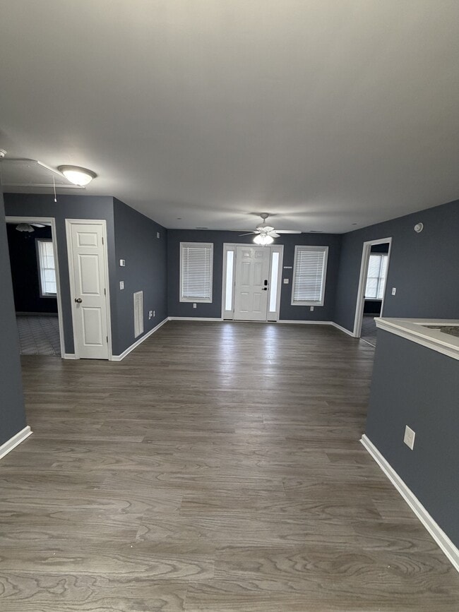 Photo - 9021 Stage Rd