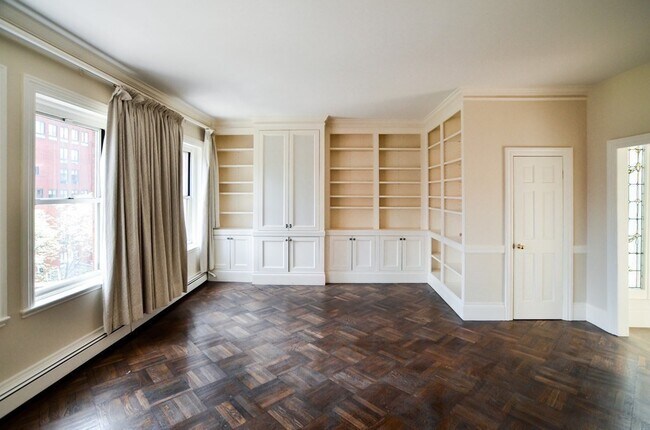 Photo - 175 Newbury St Unit 4