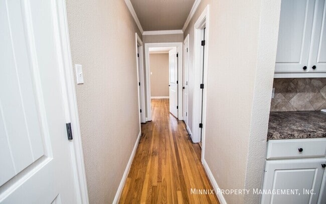 Photo - 4303 43rd St