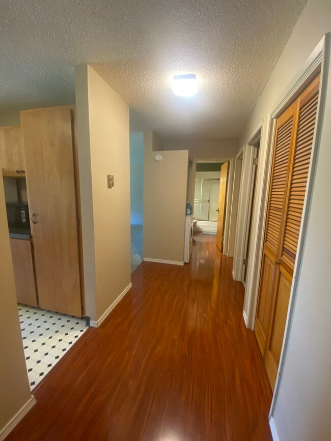 Photo - 1220 NW State St Unit 45