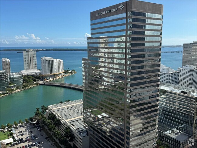 Building Photo - 500 Brickell Ave Unit 3108 Rental