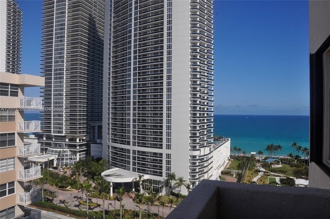 Building Photo - 1865 S Ocean Dr Unit 12E