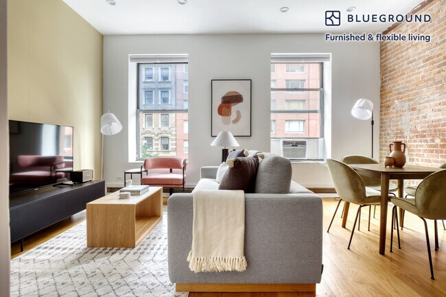 Building Photo - 110 W 79th St Rental