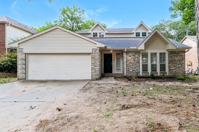 Building Photo - 1918 Hunnington Dr