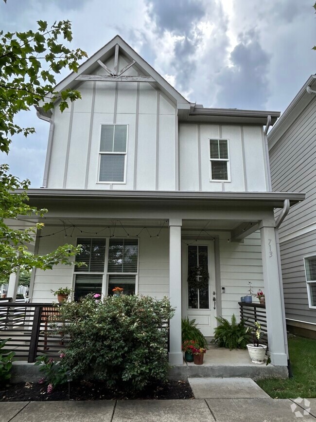 Building Photo - 713 Cottage Park Dr Rental