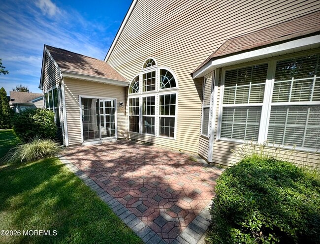 105 Golf View Dr
