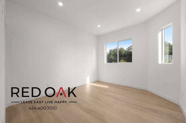 Photo - 415 N La Fayette Park Pl Unit 415