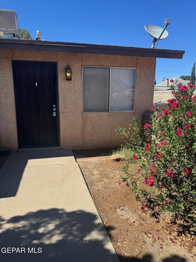 Photo - 1912 Karen Sue Pl Townhome