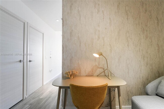 Photo - 801 S Miami Ave Unidad 5206