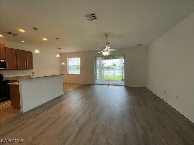 Photo - 1509 Birdie Dr