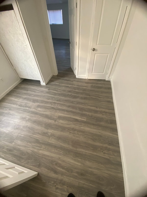 Photo - 732 N Victor Ave Unidad C