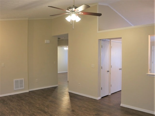 Photo - 1462 Meadowlark Ln