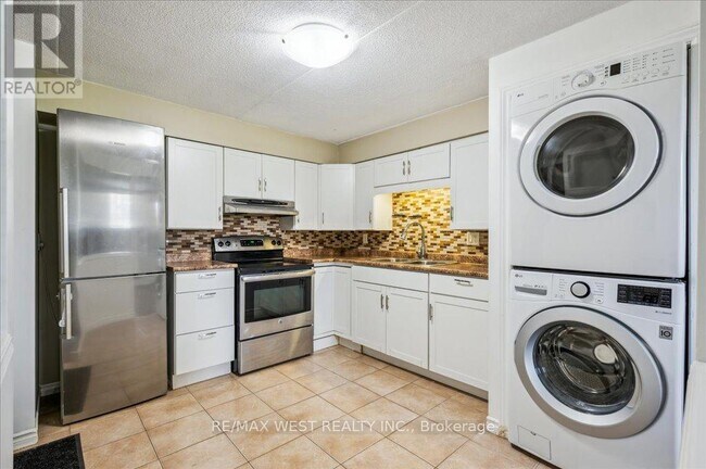 Photo - 333 Northlake Dr Unit 1