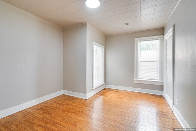 Photo - 818/818A Bowen St Unidad 818A