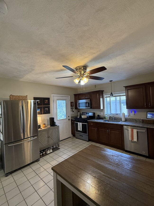 Photo - 5 Henshaw St