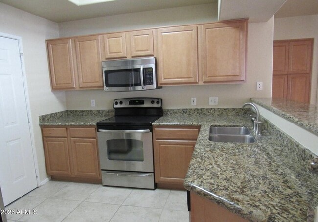 Photo - 600 W Grove Pkwy Unidad 1024