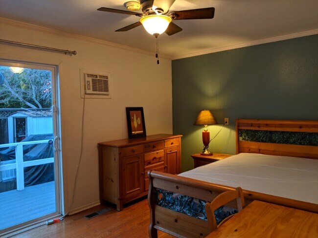 Photo - 1197 Yosemite Ave Casa