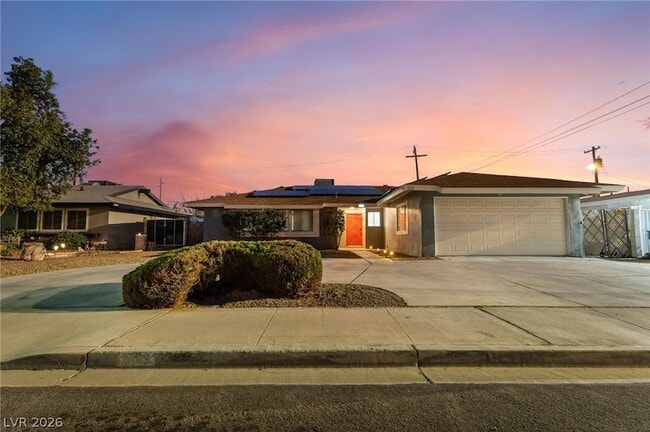 Building Photo - 105 Marigold Ln