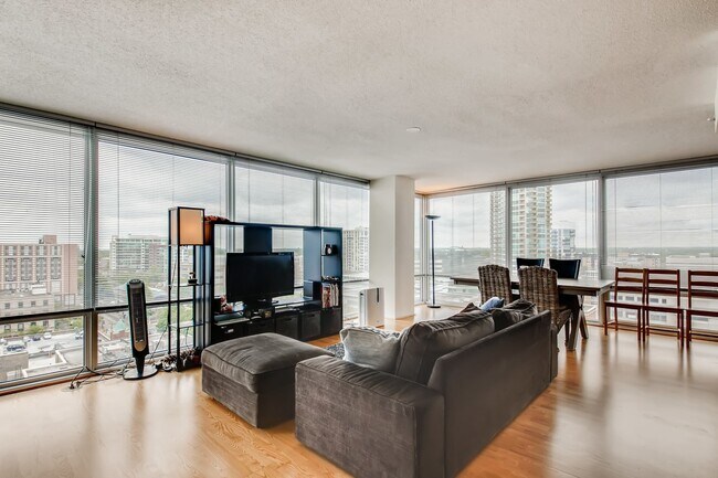 Photo - 800 Elgin Rd Unit 1421