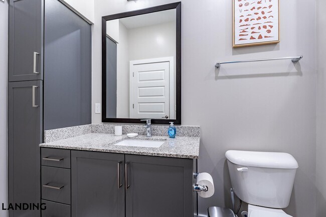 Photo - 301 Passage Way Unidad 6053