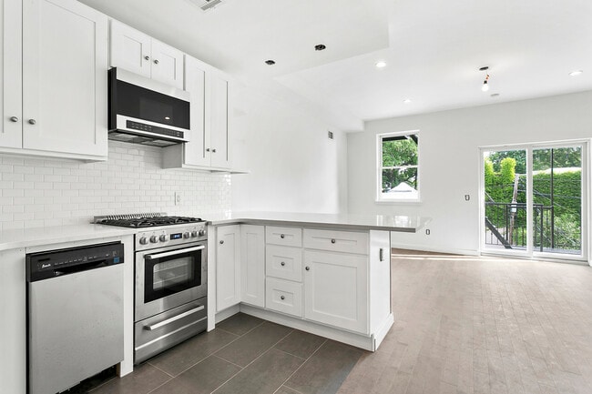 Photo - 455 Prospect Ave Unidad 2