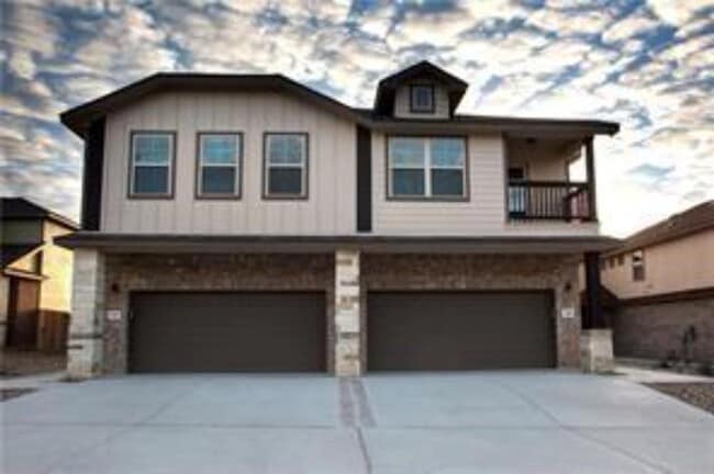 Building Photo - 143 Lakeview Ct Rental