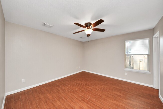 Photo - 20641 Patriot Park Ln