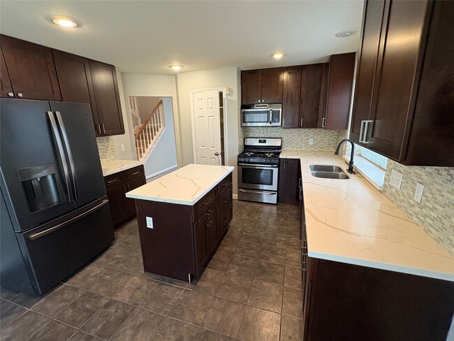 Building Photo - 3006 Fort Stockton Dr