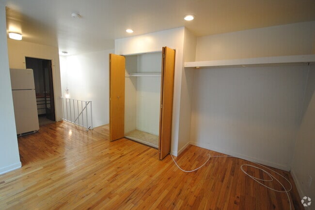 Building Photo - Fritz Lofts