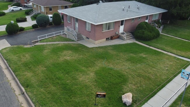 Photo - 1056 36th St Unidad A