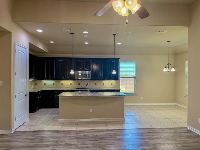 Photo - 288 Benwick Dr