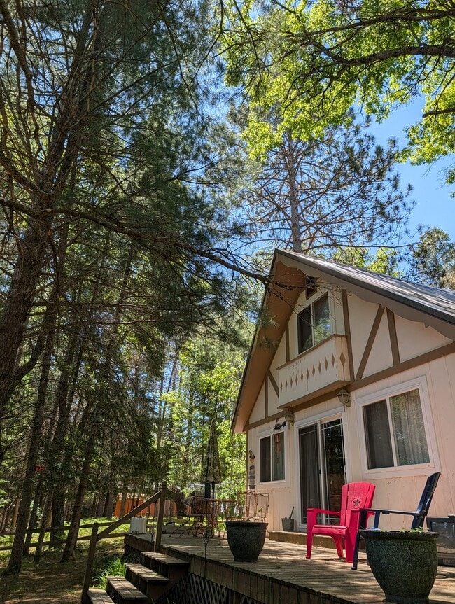 Photo - 2832 Creekview Dr
