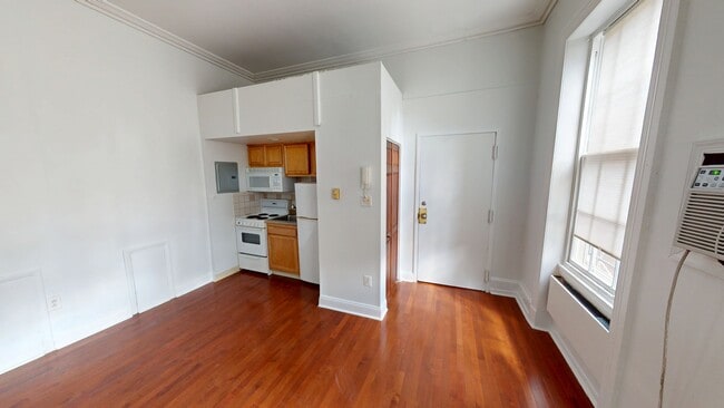 Photo - 1814 Spruce St Unit 3M