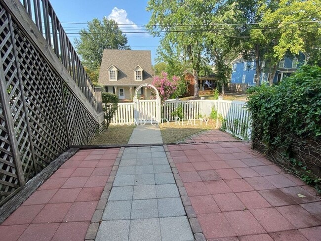 Photo - 1612 Boscobel St