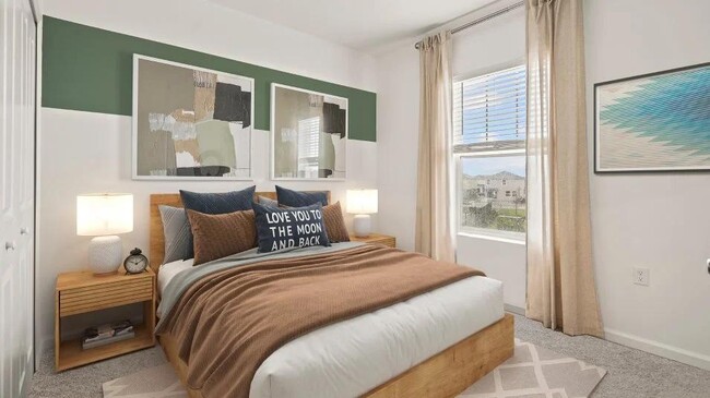 Photo - 3036 Chromatic St