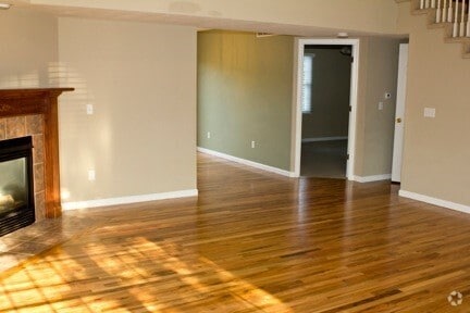 Building Photo - 1634 Frontier Dr Rental